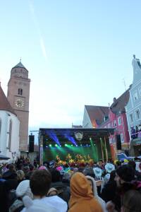 Open-Air; Veranstaltung; Stadtfest; Stra&szlig;enfest; mobile B&uuml;hne; Event